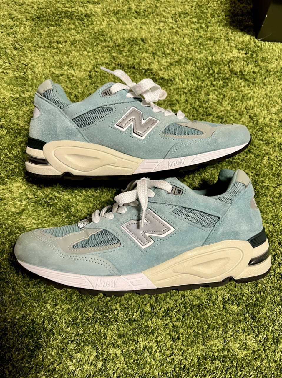 KITH × New Balance 990V2 "Storm Blue"