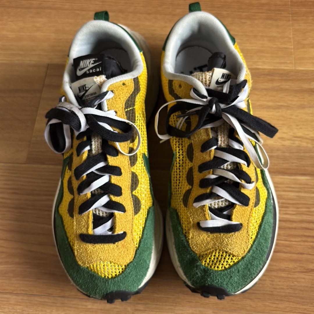 sacai × Nike Vapor Waffle "Tour Yellow/Stadium Green-Sail"