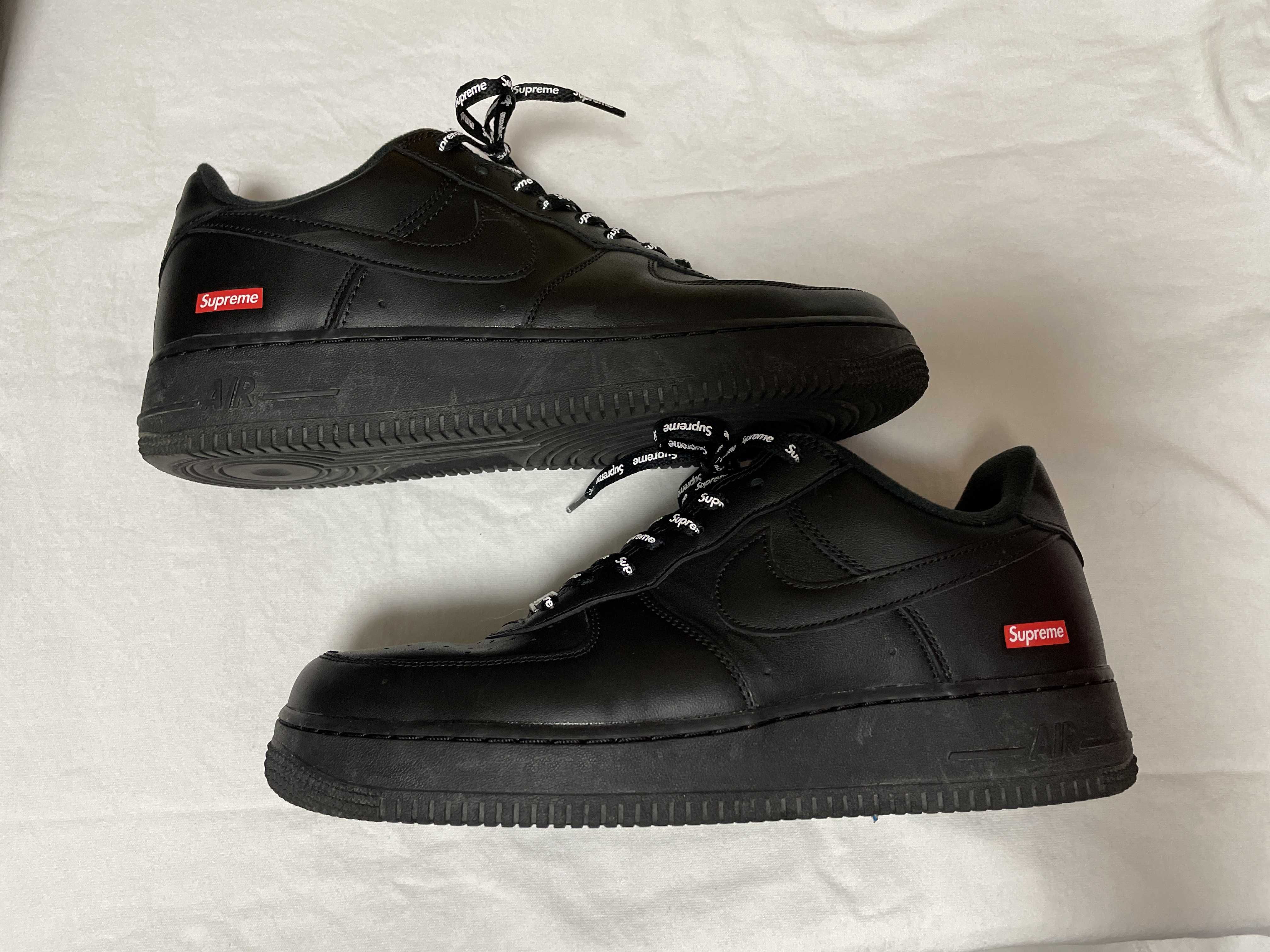 Supreme × Nike Air Force 1 Low "Black"