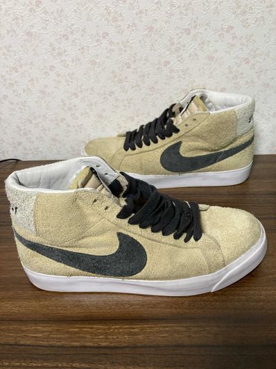 Stussy × Nike SB Blazer Mid "Gold/Black"
