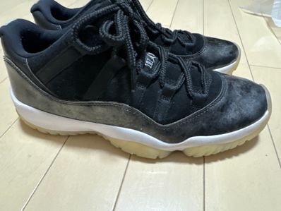 NIKE AIR JORDAN 11 RETRO LOW BARONS