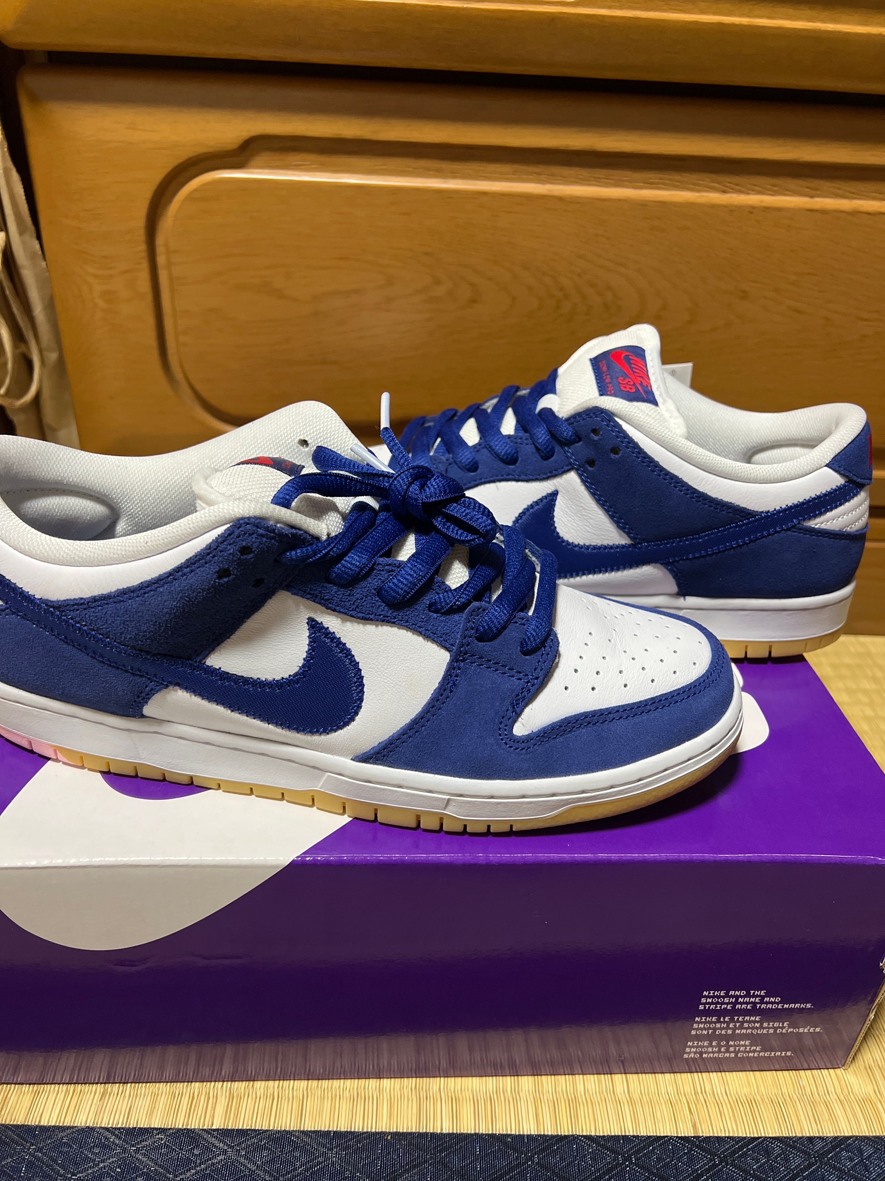 Nike SB Dunk Low "Los Angeles Dodgers/Deep Royal Blue"