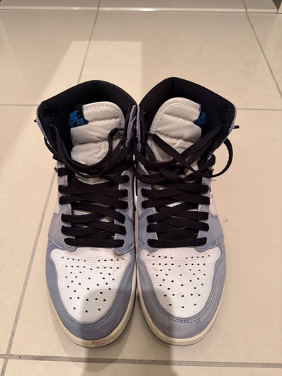 Nike Air Jordan 1 High OG "University Blue"