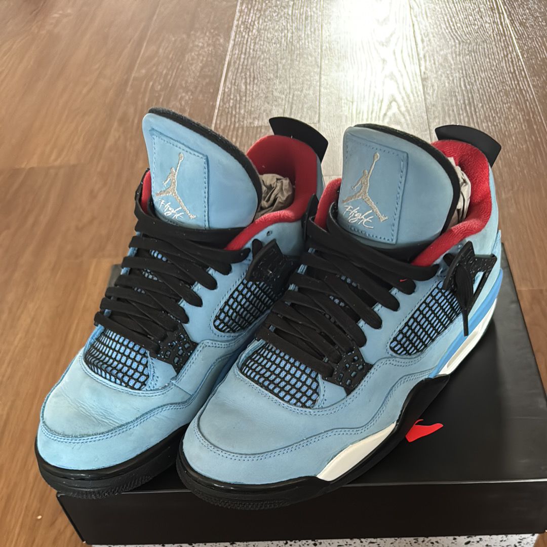 Travis Scott × Nike Air Jordan 4 Retro Cactus Jack "University Blue"