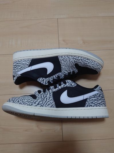 Nike Air Jordan 1 Retro Low OG "Black Cement"