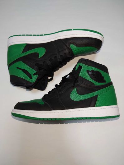 Nike Air Jordan 1 Retro High OG "Black/Pine Green" (2020)