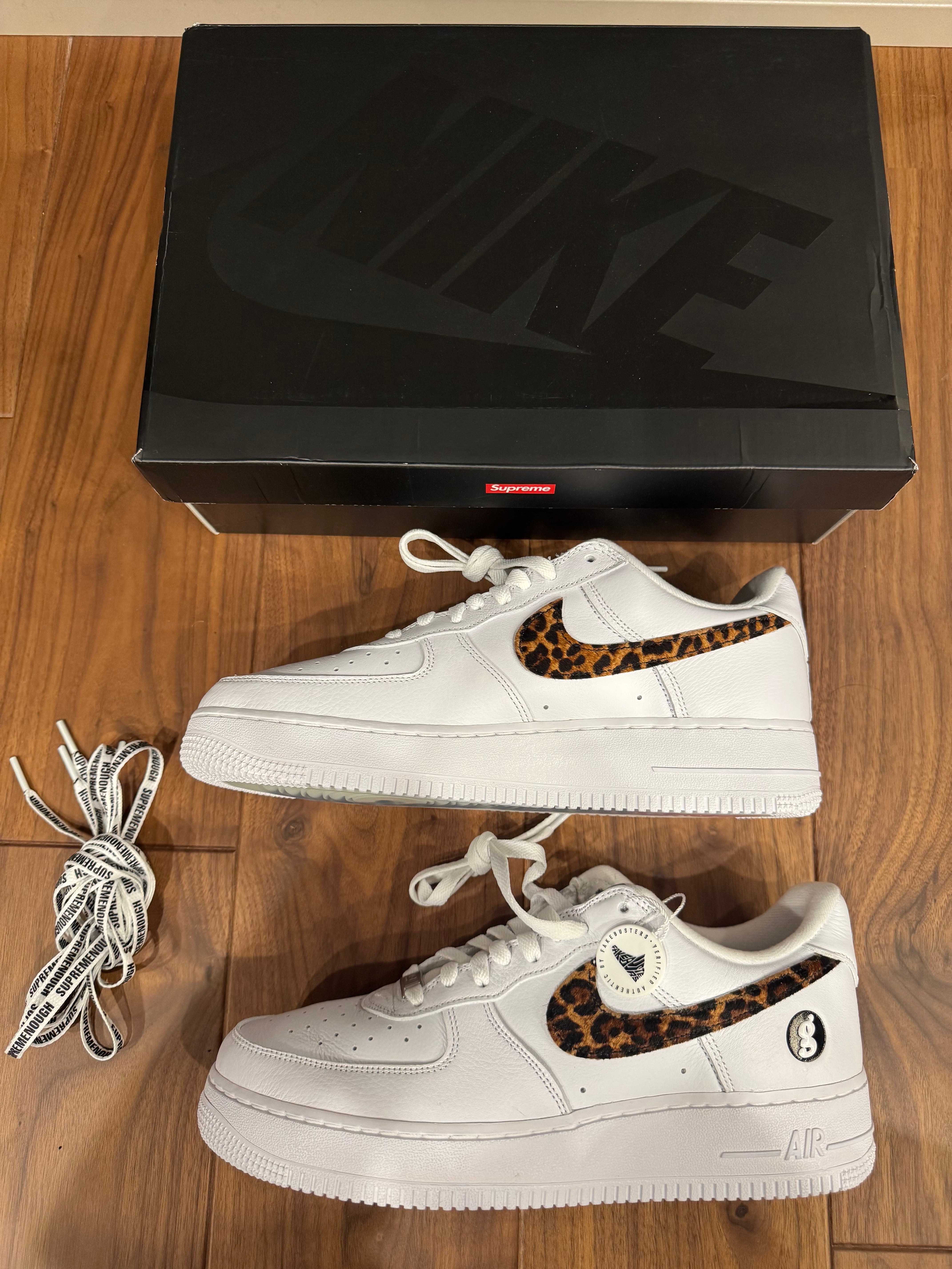 GOODENOUGH × Supreme × Nike Air Force 1 Low "White/Leopard" (25SS Week15)