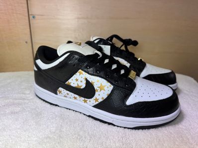 Supreme × Nike SB Dunk Low OG QS Gold Stars "White/Black"