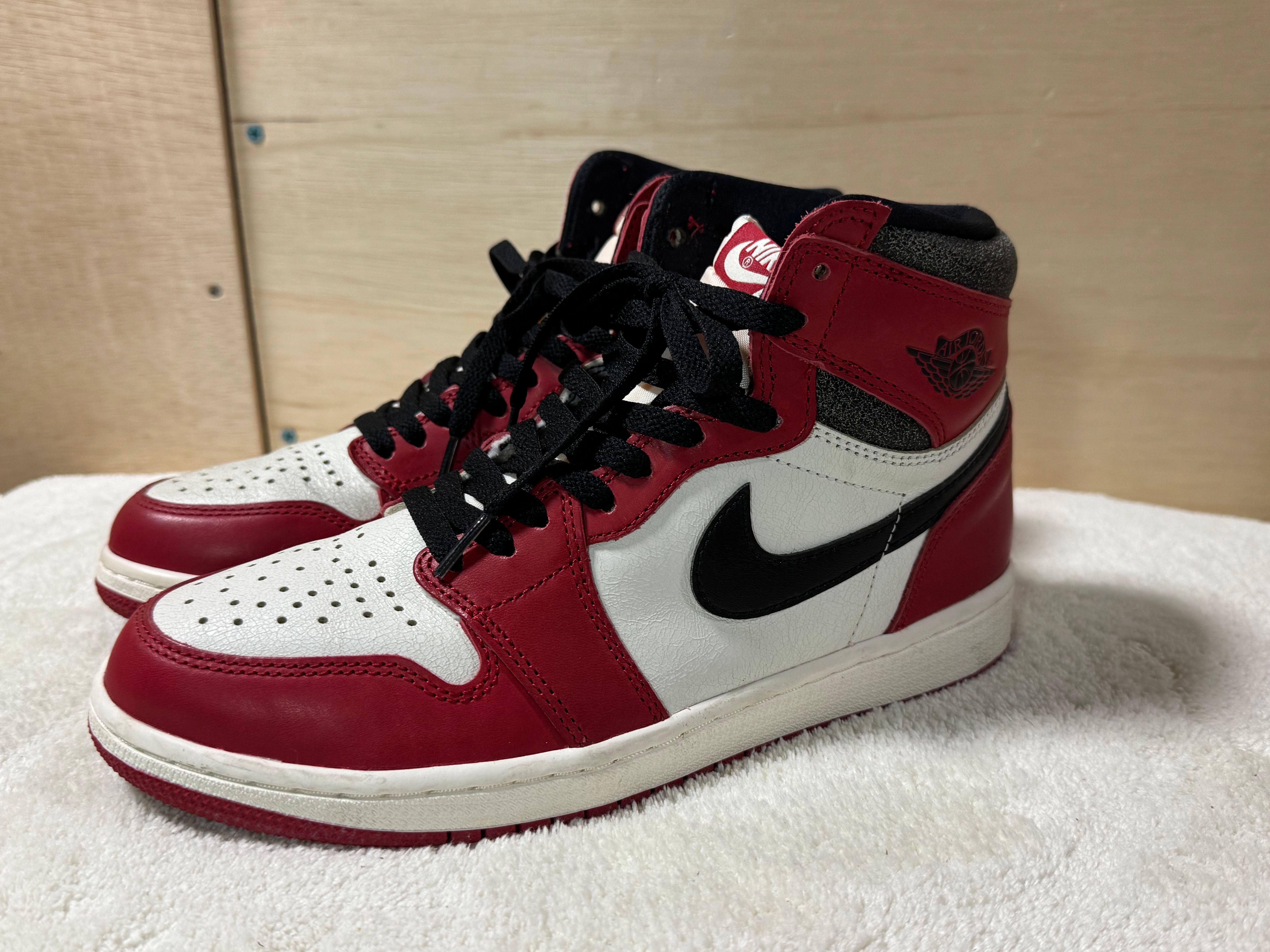 Nike Air Jordan 1 High OG "Lost & Found/Chicago"