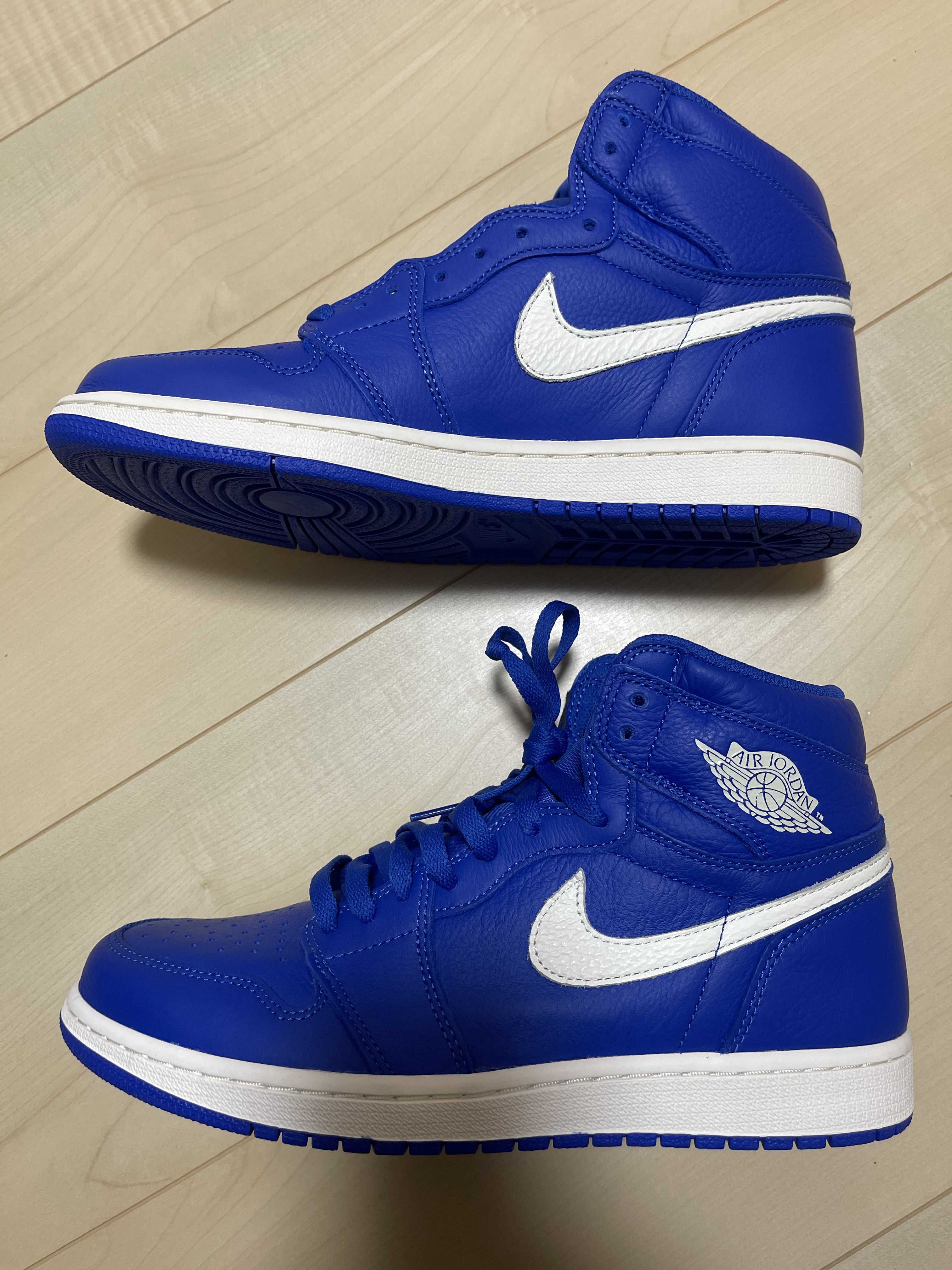 NIKE AIR JORDAN 1 RETRO HIGH "HYPER ROYAL"