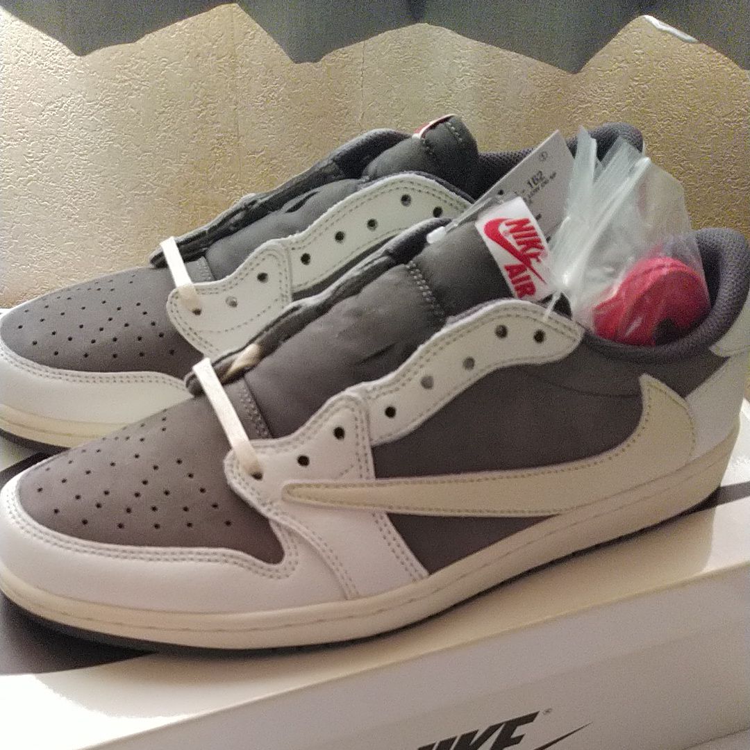Travis Scott × Nike Air Jordan 1 Low OG SP "Reverse Mocha/Sail and Ridgerock"