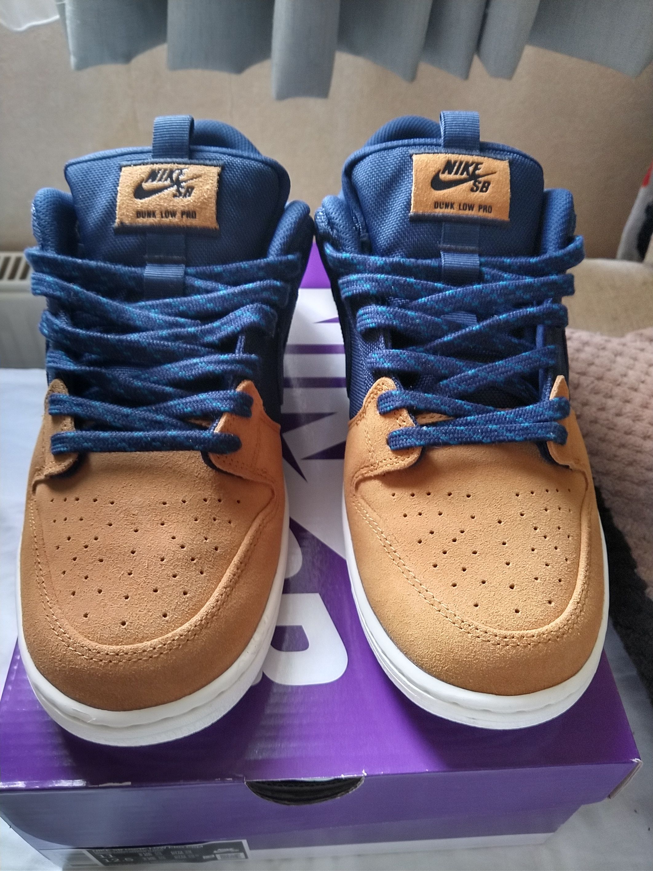 Nike SB Dunk Low "Desert Ochre and Midnight Navy"