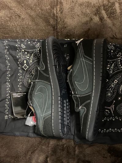 Travis Scott × Nike Air Jordan 1 Low OG SP "Black Phantom"
