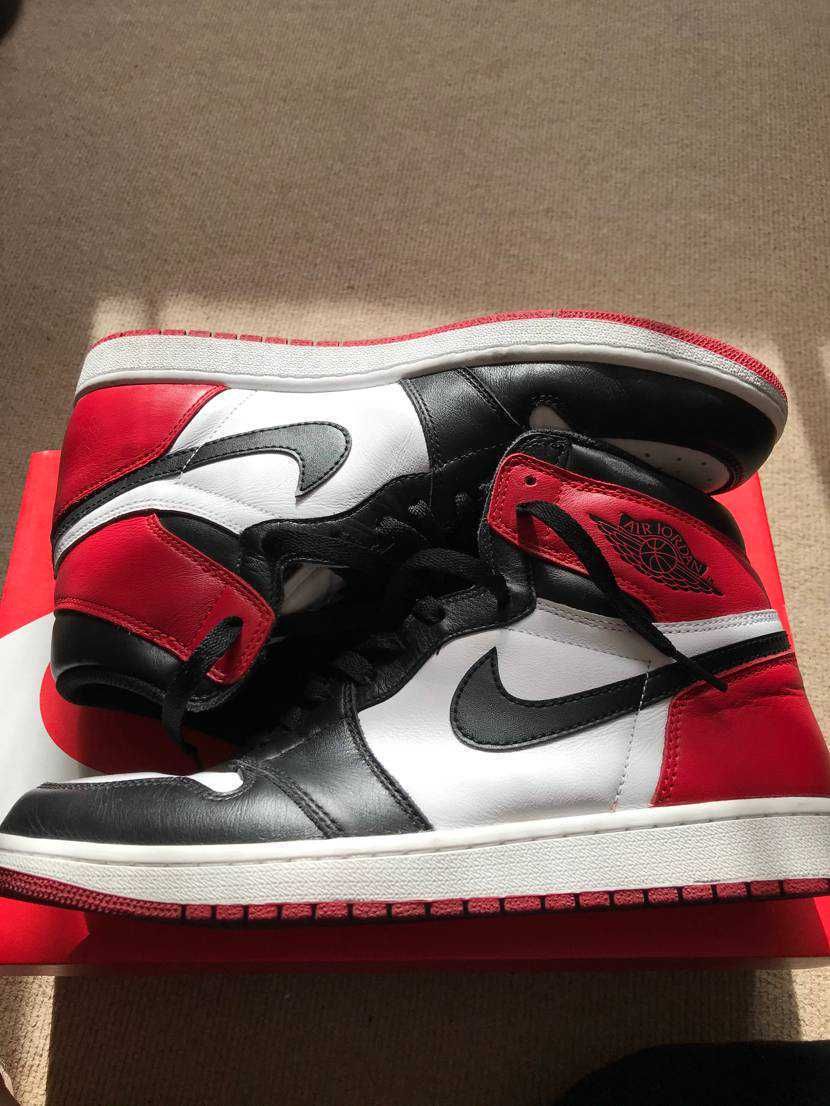 Nike Air Jordan 1 Retro High OG "Black Toe"(2016)