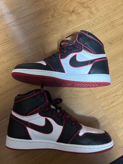 Nike Air Jordan 1 Retro High OG "Blood Line"