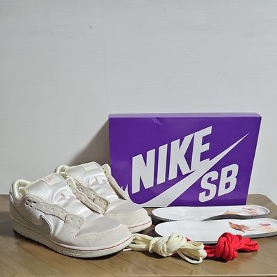 Nike SB Dunk Low PRM City of Love "Sail/White"
