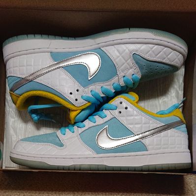 FTC × Nike SB Dunk Low "White/Blue"