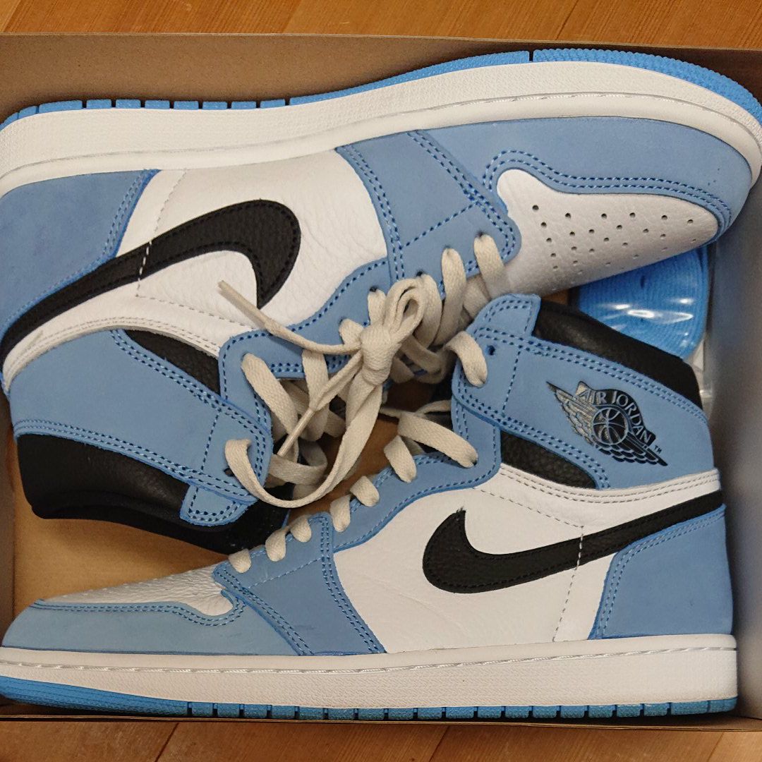 Nike Air Jordan 1 High OG "University Blue"