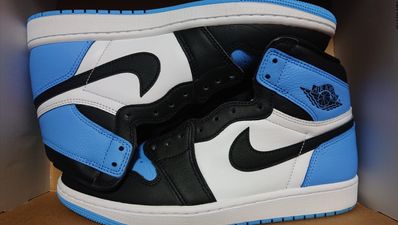 Nike Air Jordan 1 Retro High OG "University Blue/UNC Toe"