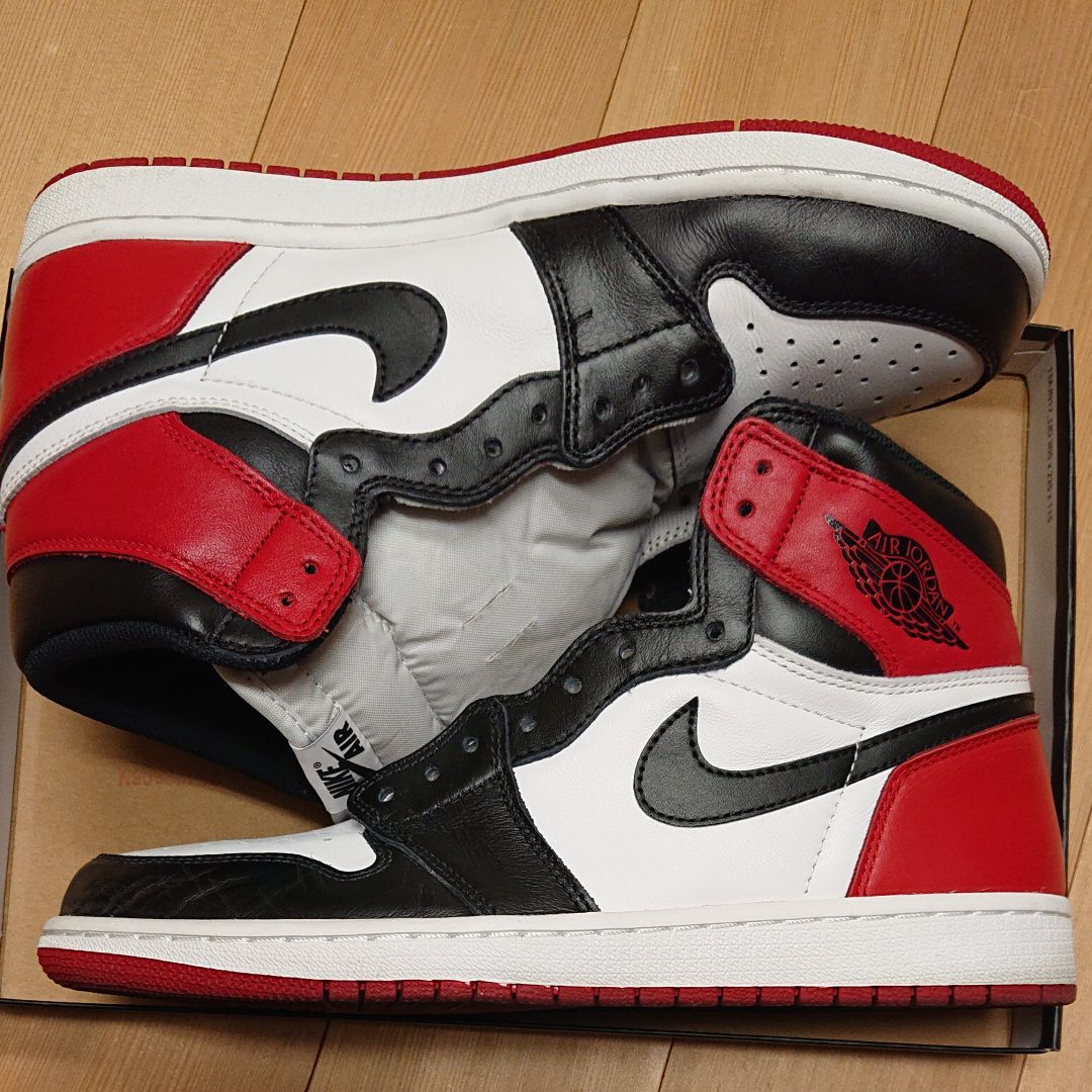 Nike Air Jordan 1 Retro High OG "Black Toe"(2016)