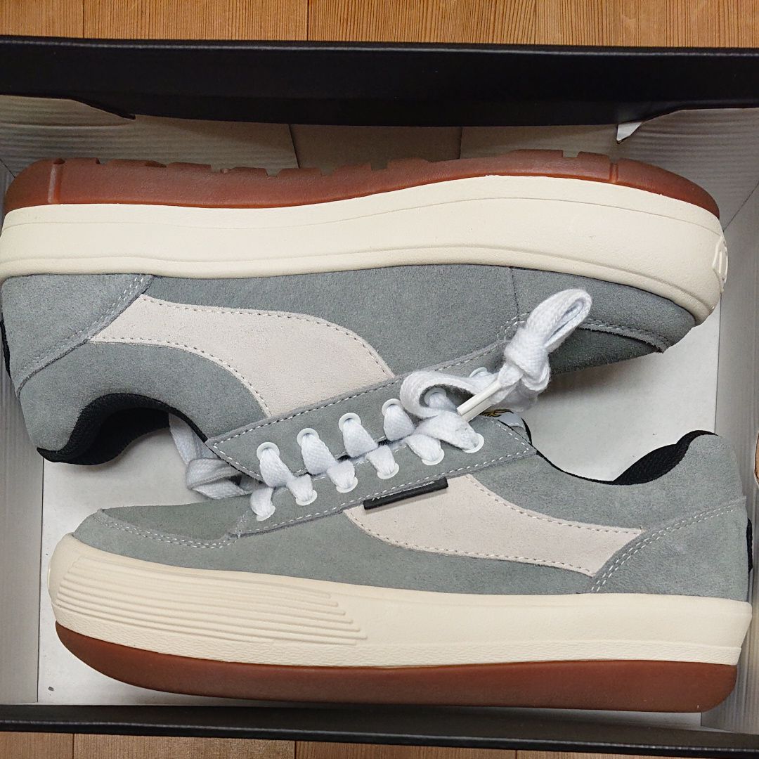 ノースウェーブ エスプレッソ スウェード "グレー/ホワイト" (2024) (NW-001)