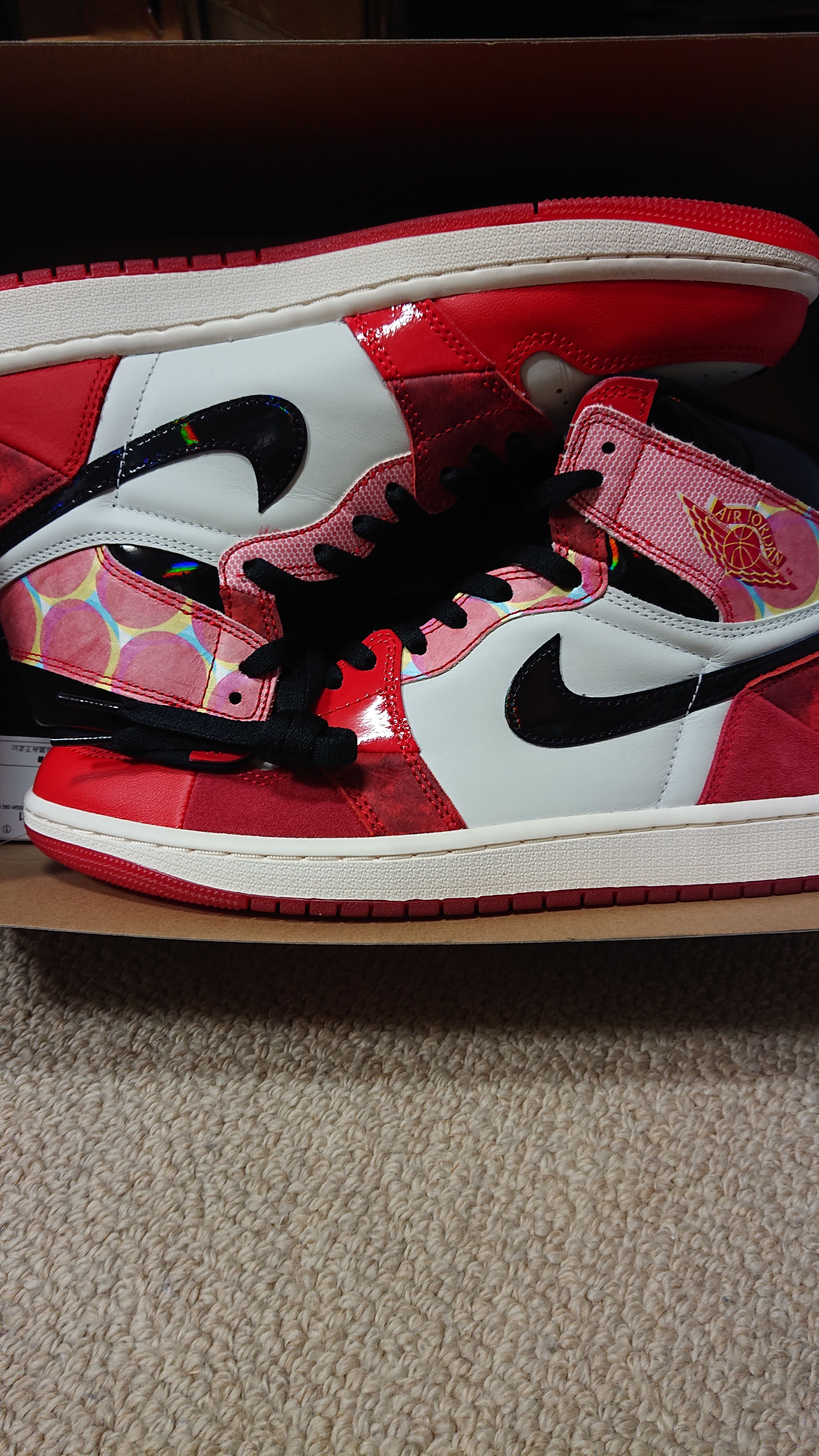 Spider-Man × Nike Air Jordan 1 Retro High OG SP "Spider-Man: Across the Spider-Verse/University Red"