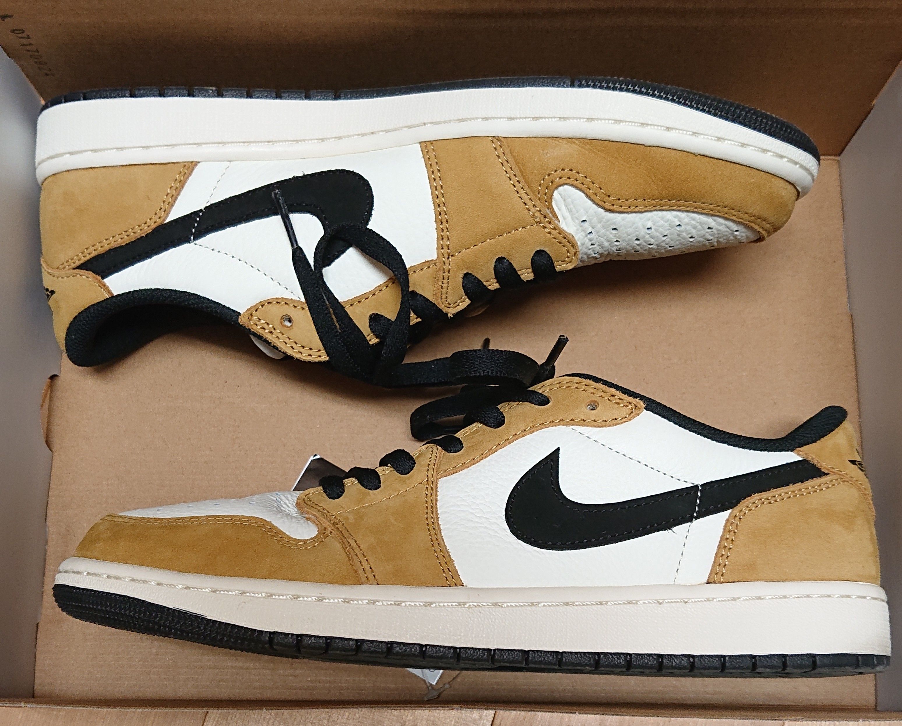 Nike Air Jordan 1 Low OG "Rookie of the Year/Sail and Golden Harvest"