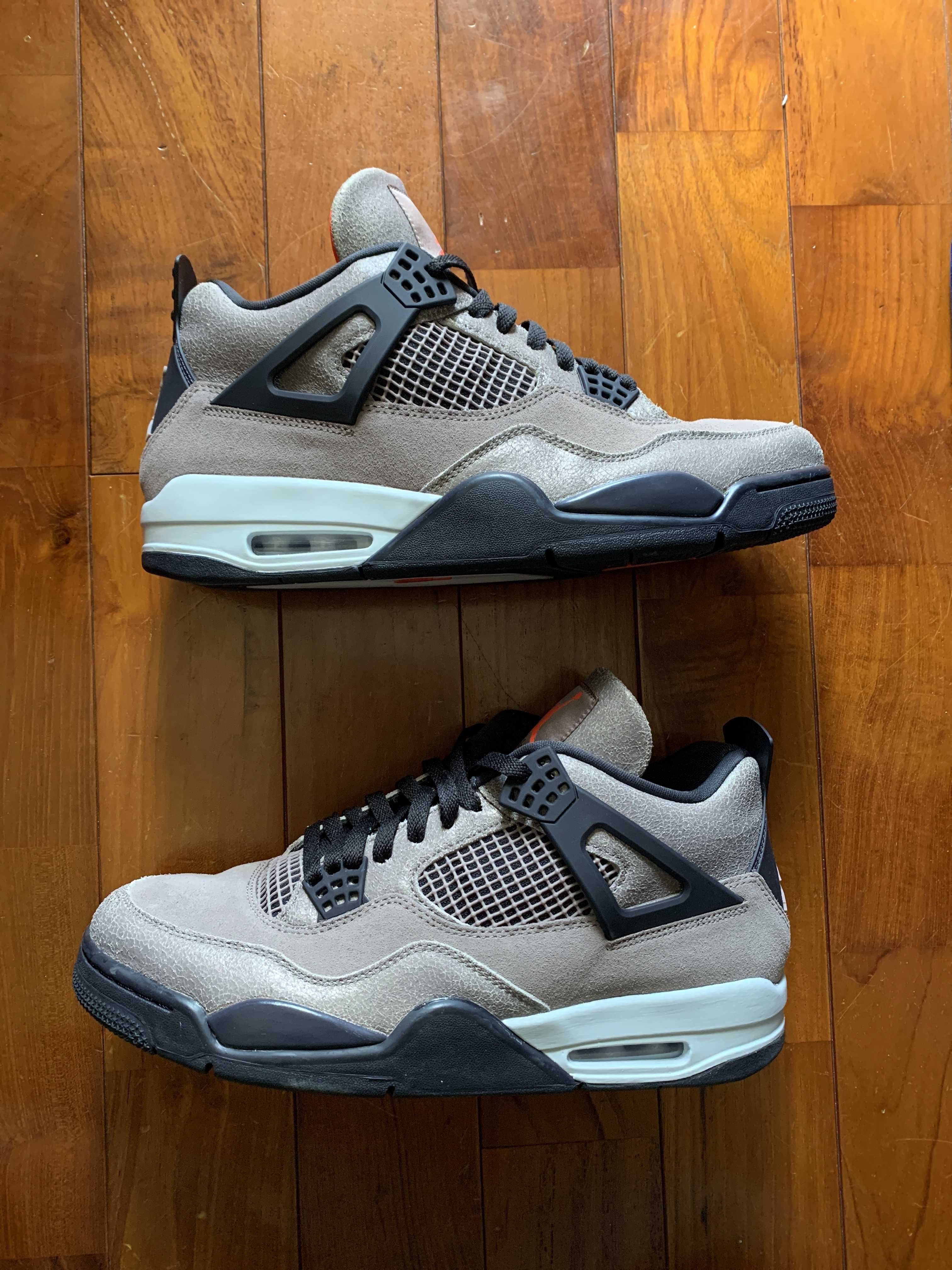 Nike Air Jordan 4 "Taupe Haze"   