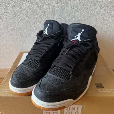 Nike Air Jordan 4 Retro "Laser Black/Gum"