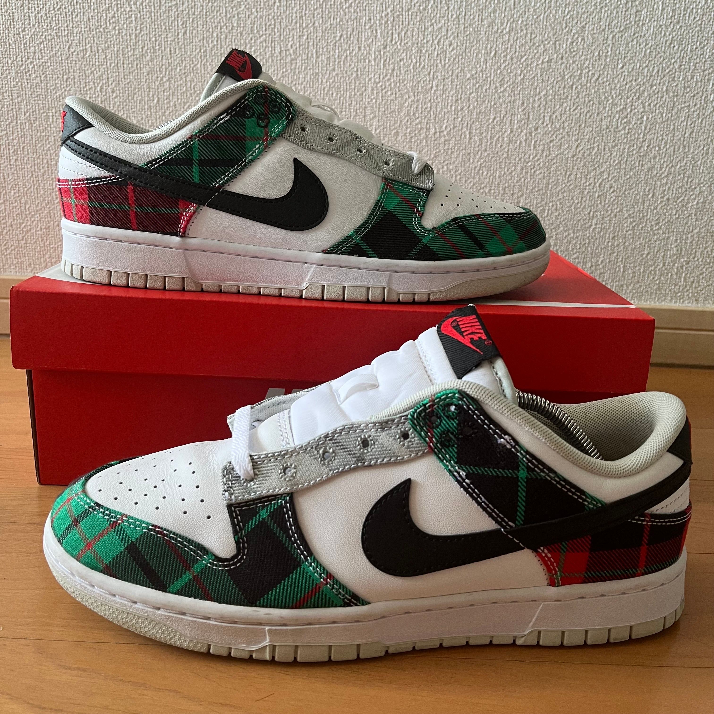 Nike Dunk Low "Plaid"