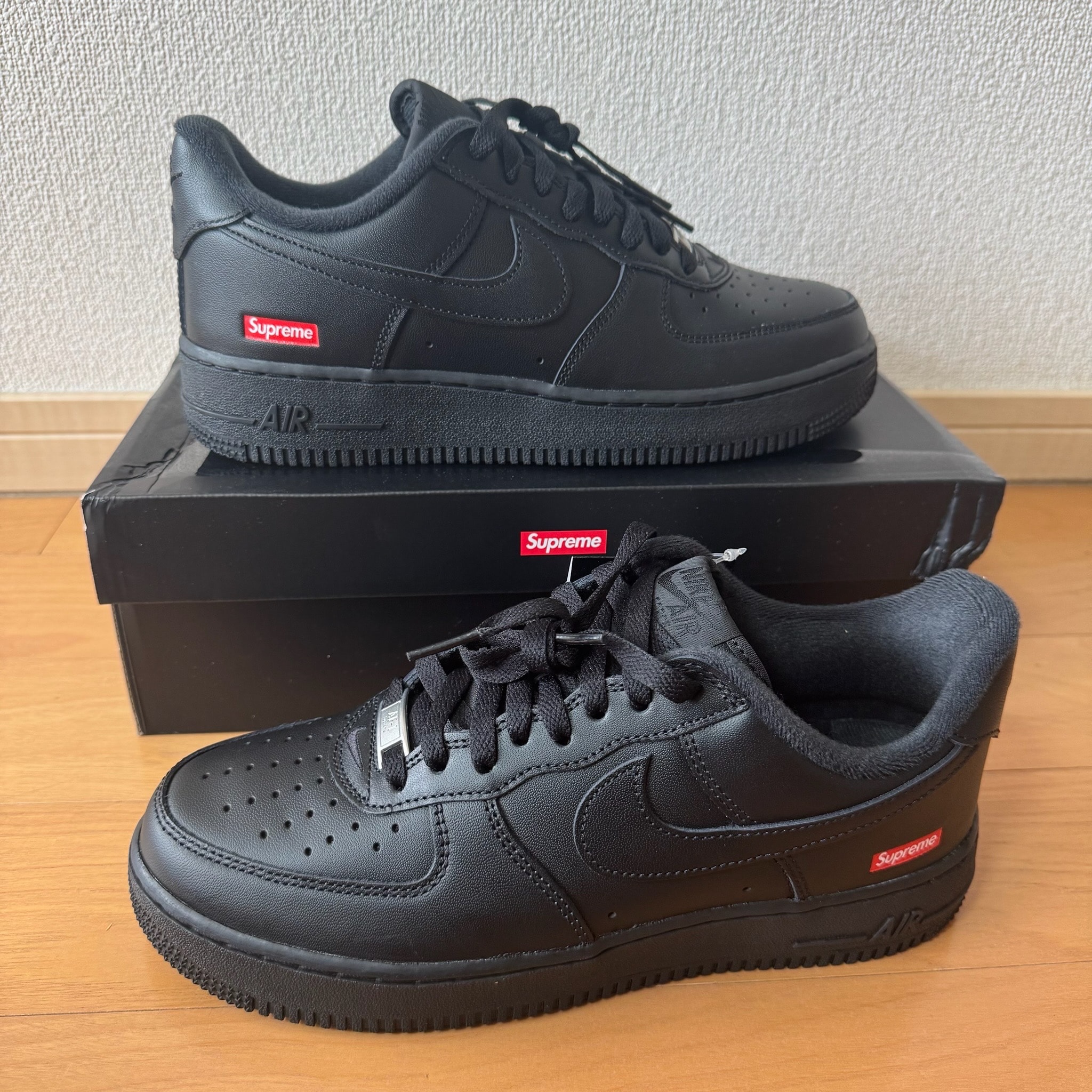 Supreme × Nike Air Force 1 Low "Black"