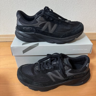 New Balance 990V6 "Triple Black"