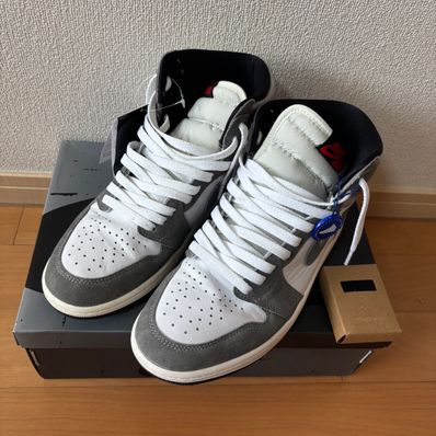 Nike Air Jordan 1 Retro High OG "Black and Smoke Grey"