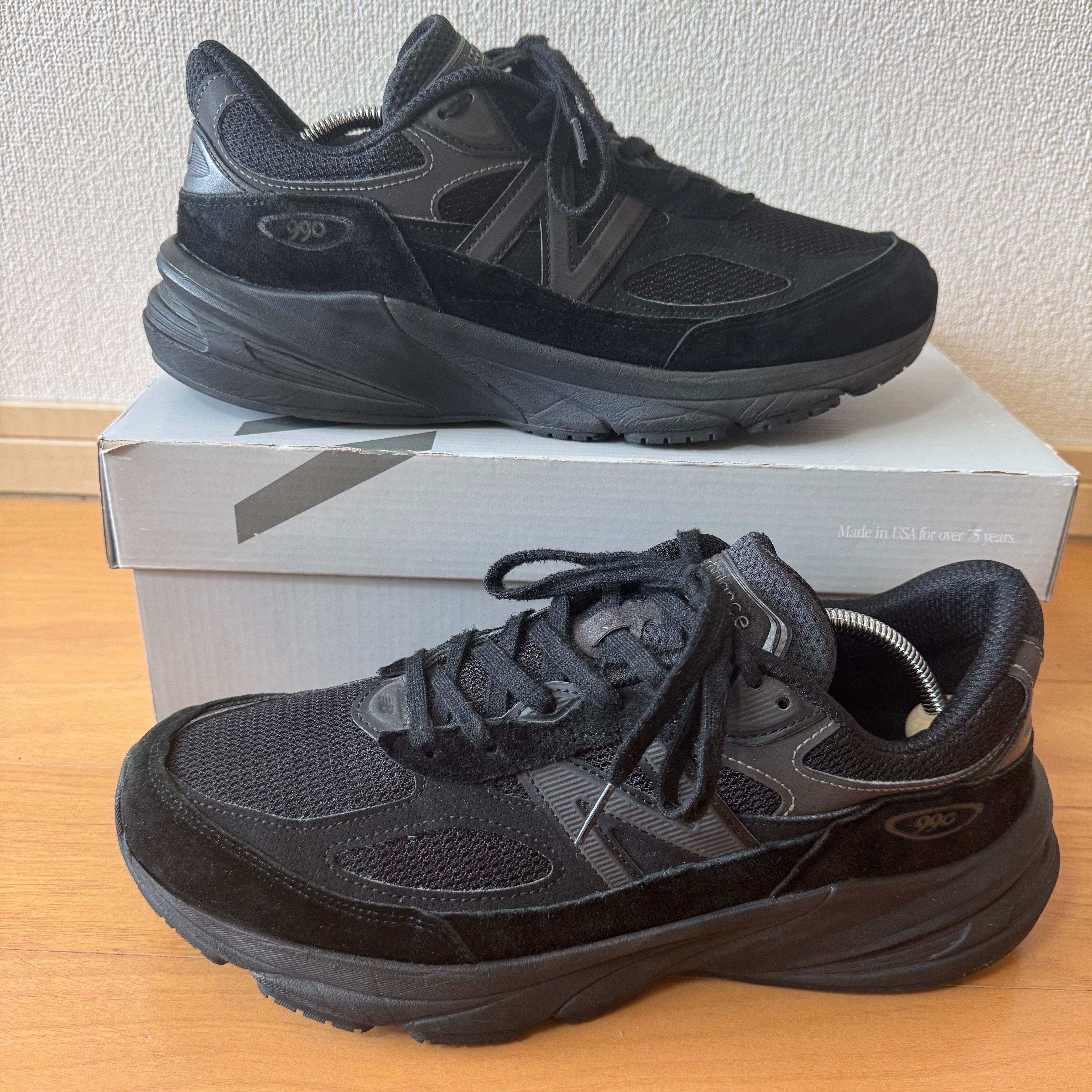 New Balance 990V6 "Triple Black"