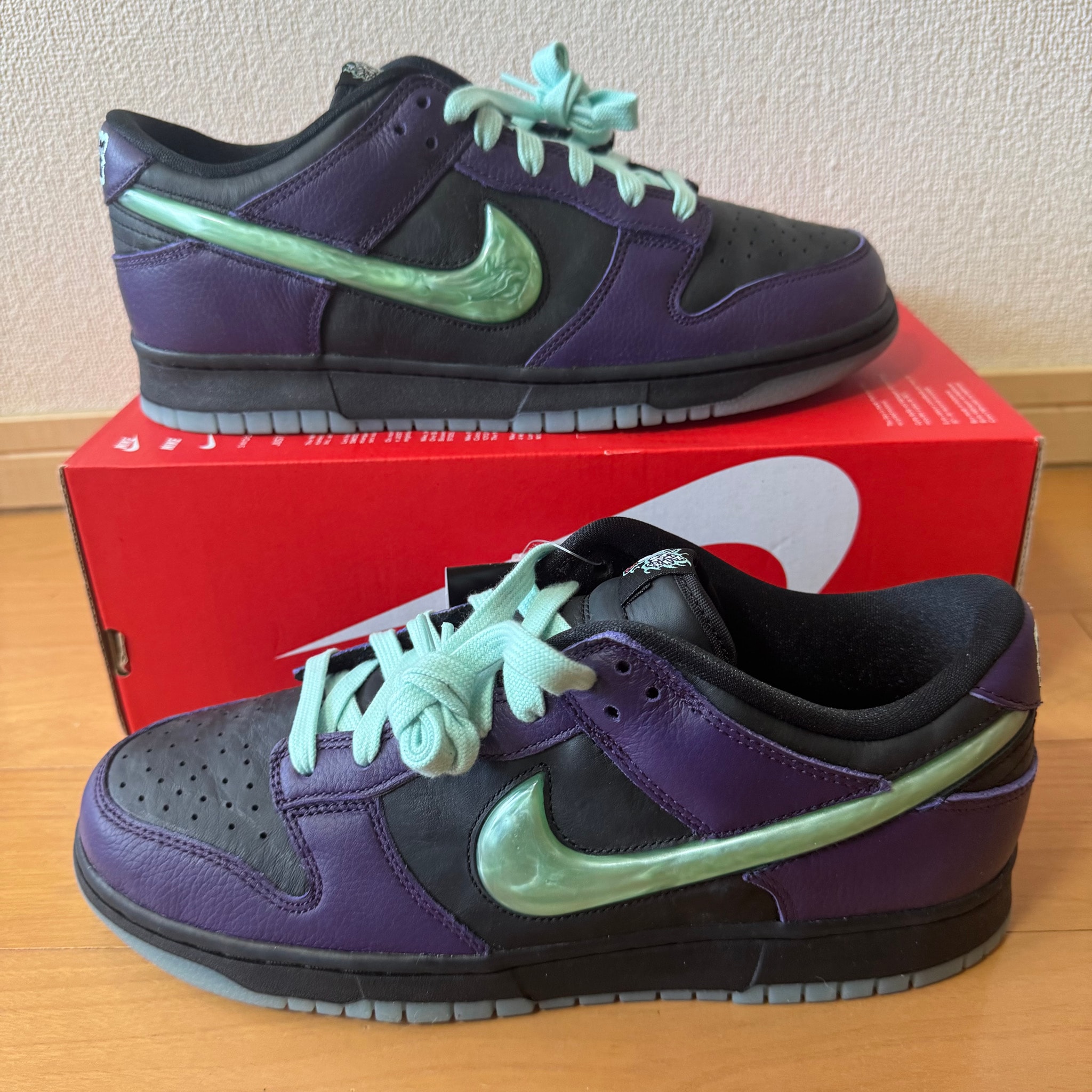 Nike Dunk Low Retro LTD "Wizard"
