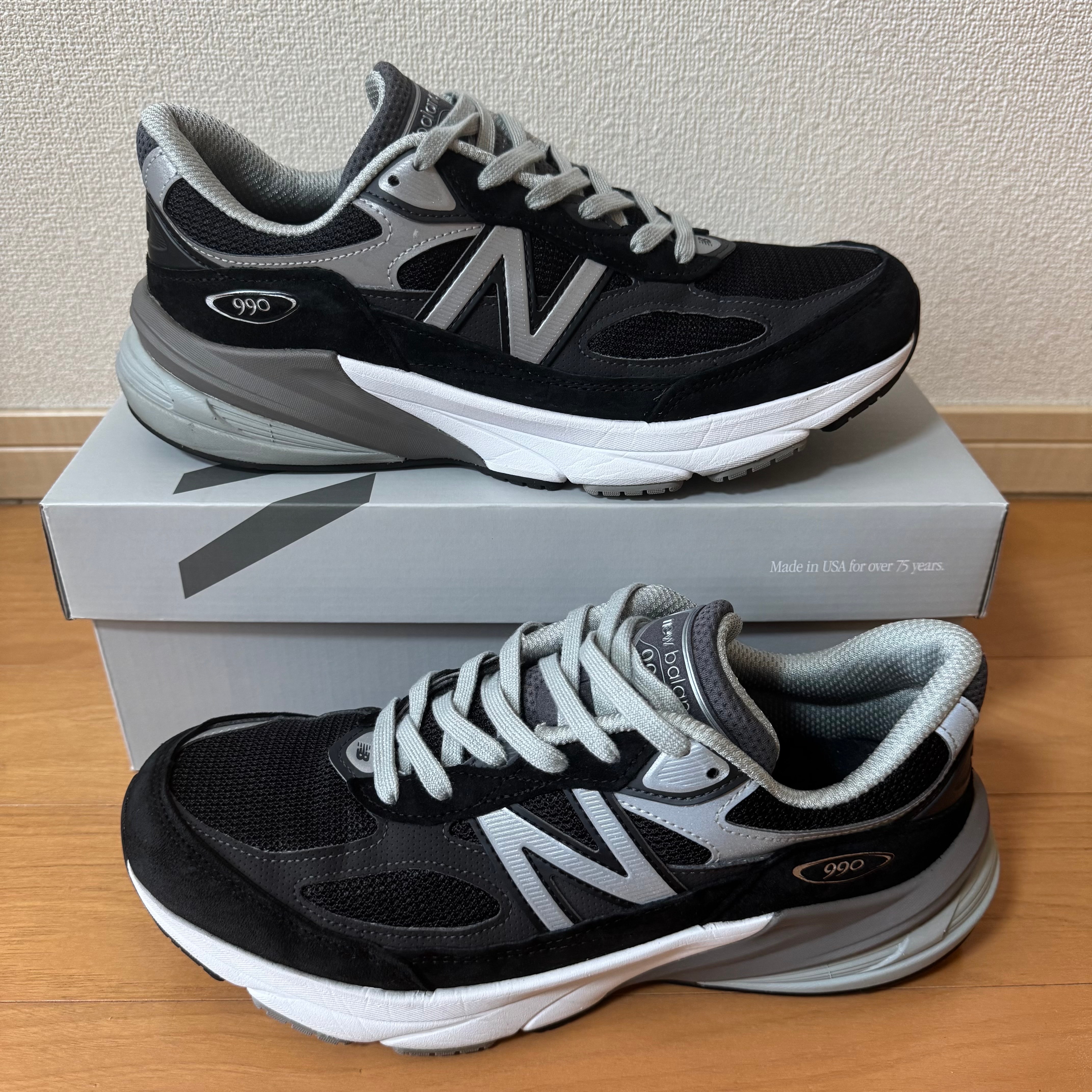 New Balance 990V6 "Black" (Heel NB Logo)