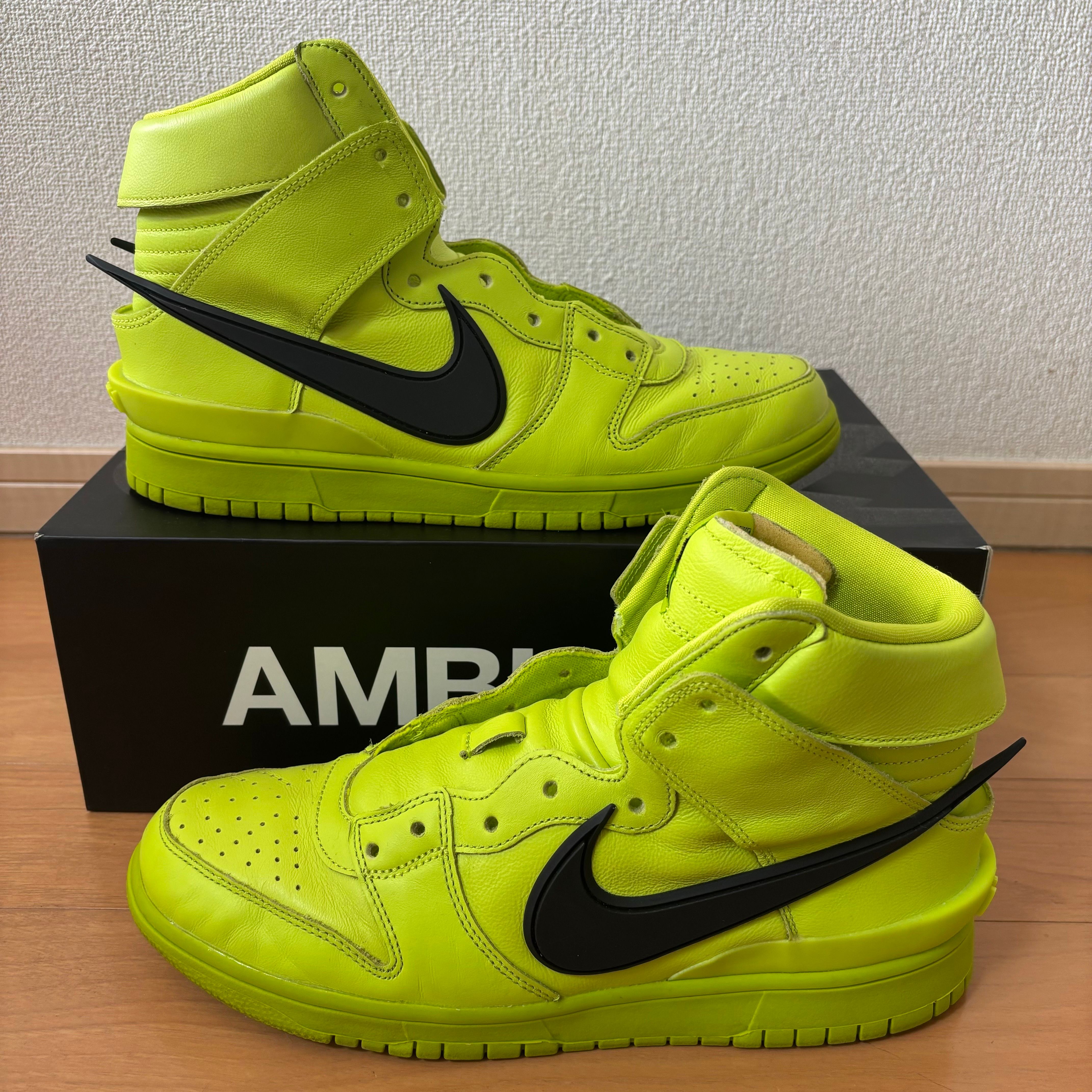 AMBUSH × NIKE DUNK HIGH "FLASH LIME"