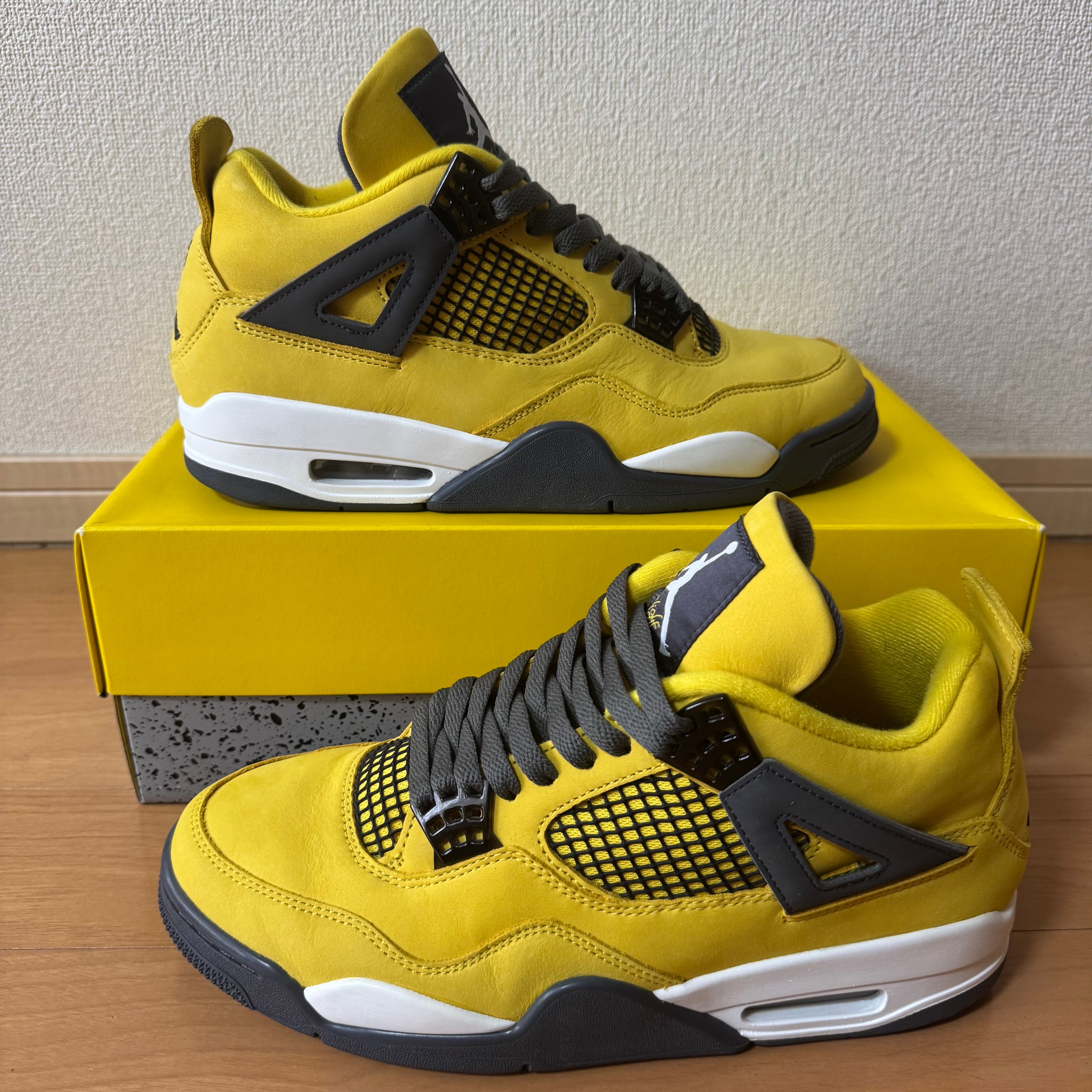 Nike Air Jordan 4 "Tour Yellow"