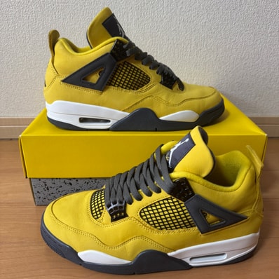 Nike Air Jordan 4 "Tour Yellow"