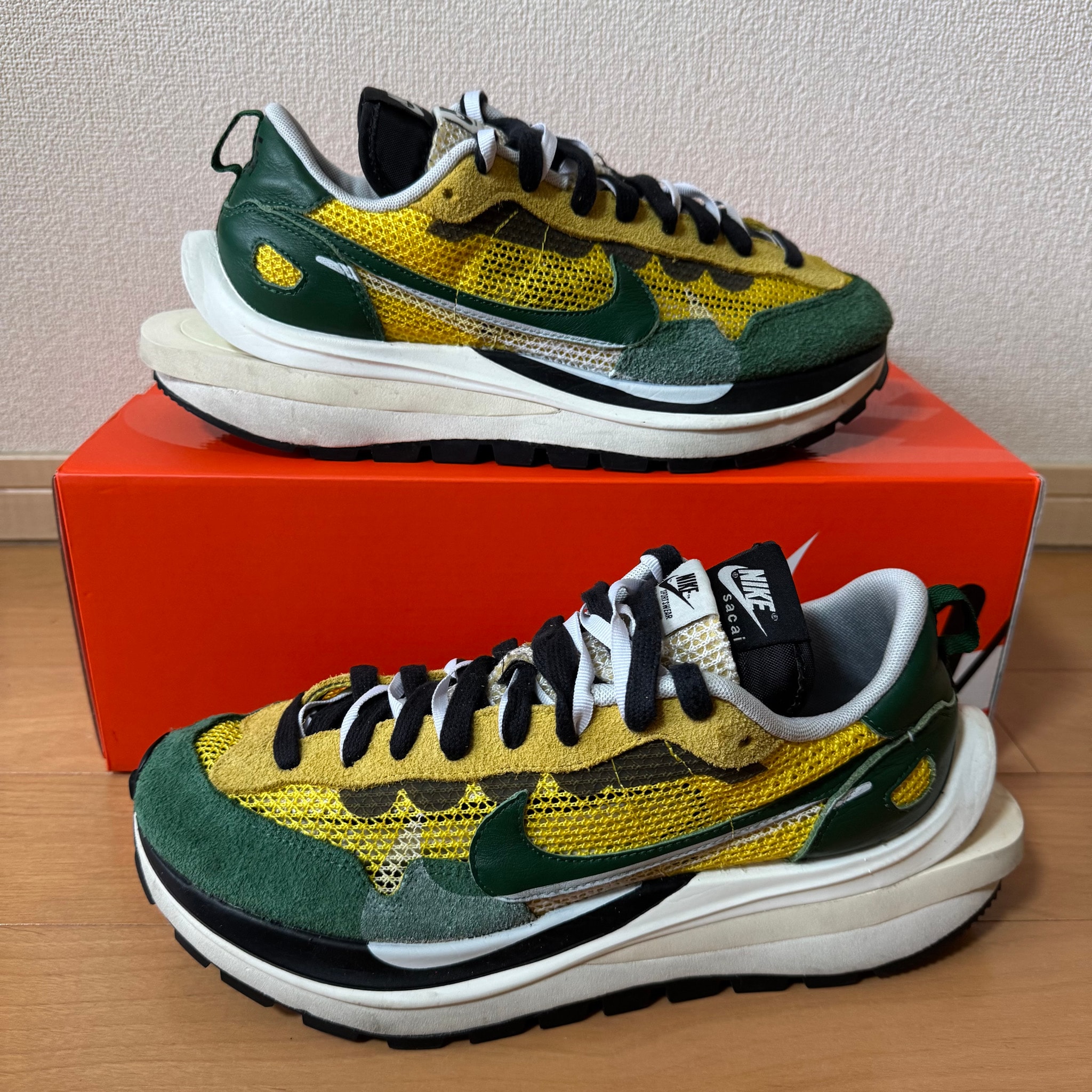sacai × Nike Vapor Waffle "Tour Yellow/Stadium Green-Sail"
