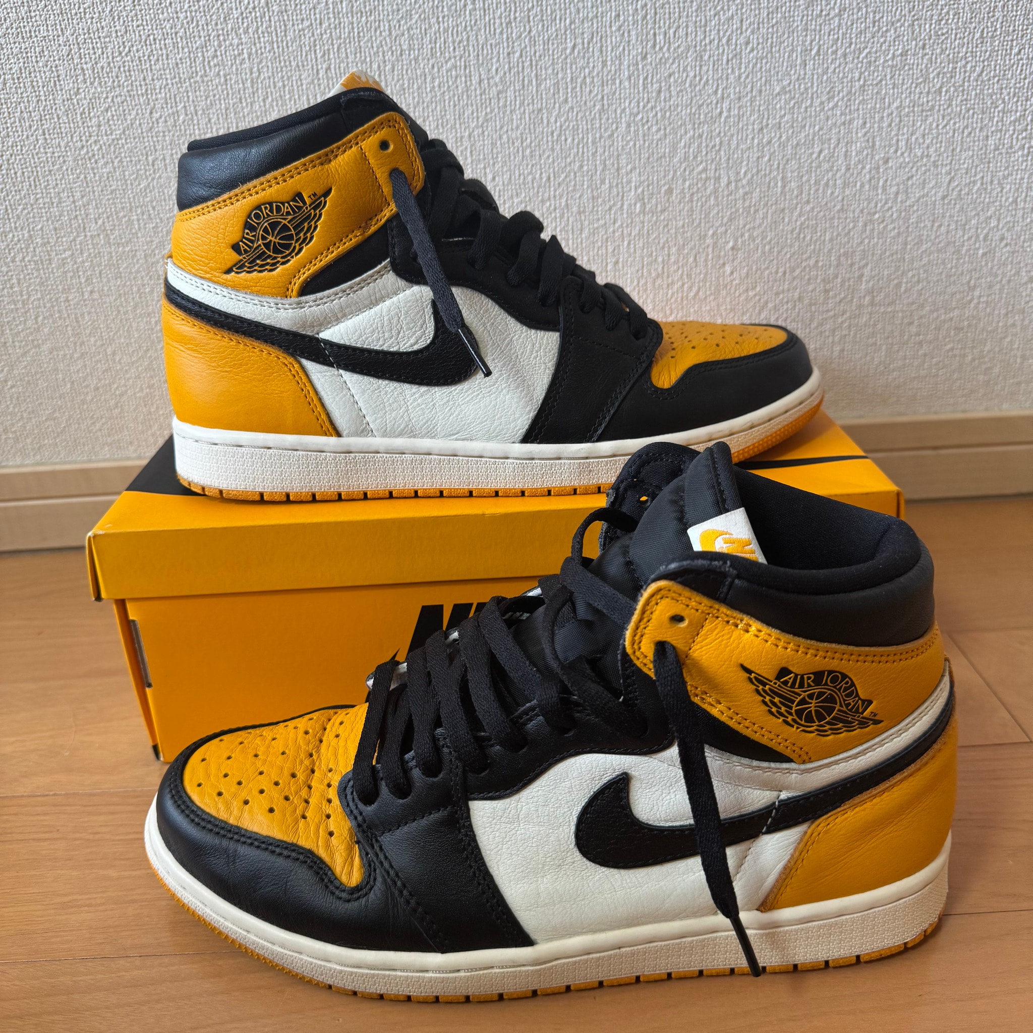 Nike Air Jordan 1 Retro High OG "Taxi"