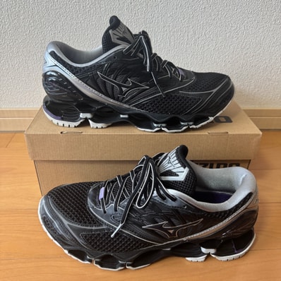 Mizuno Wave Prophecy LS "Black/Black/Silver"