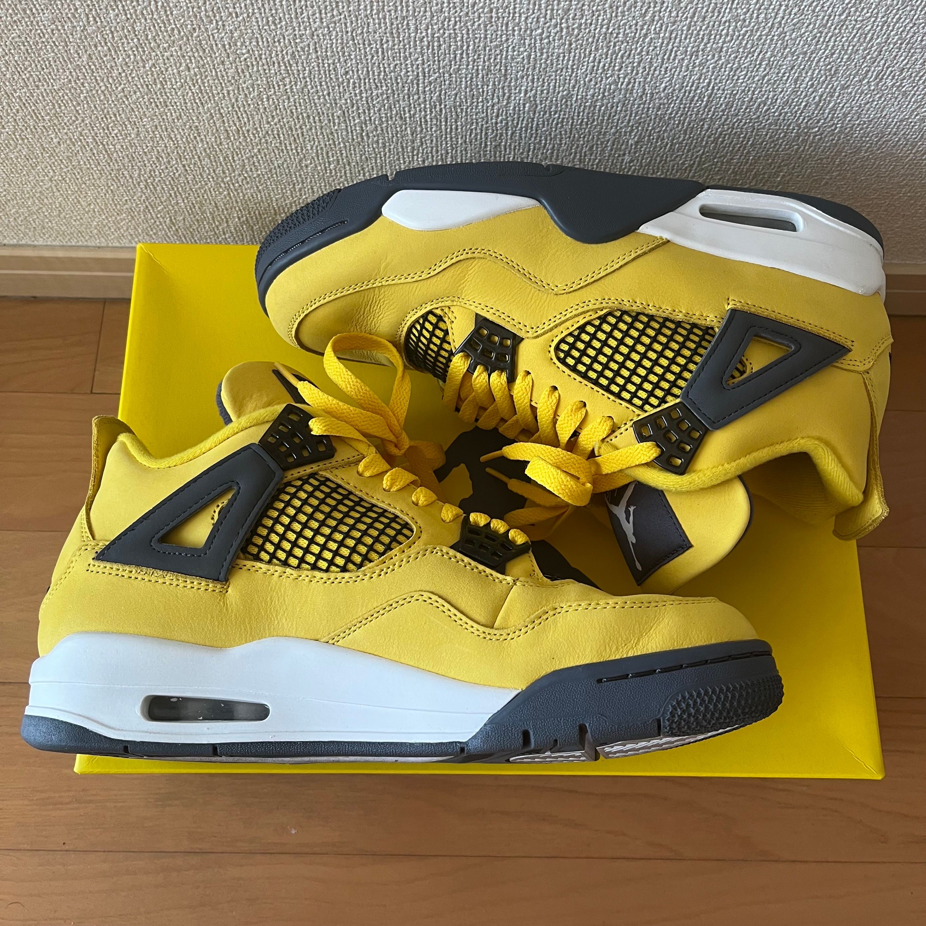 Nike Air Jordan 4 "Tour Yellow"