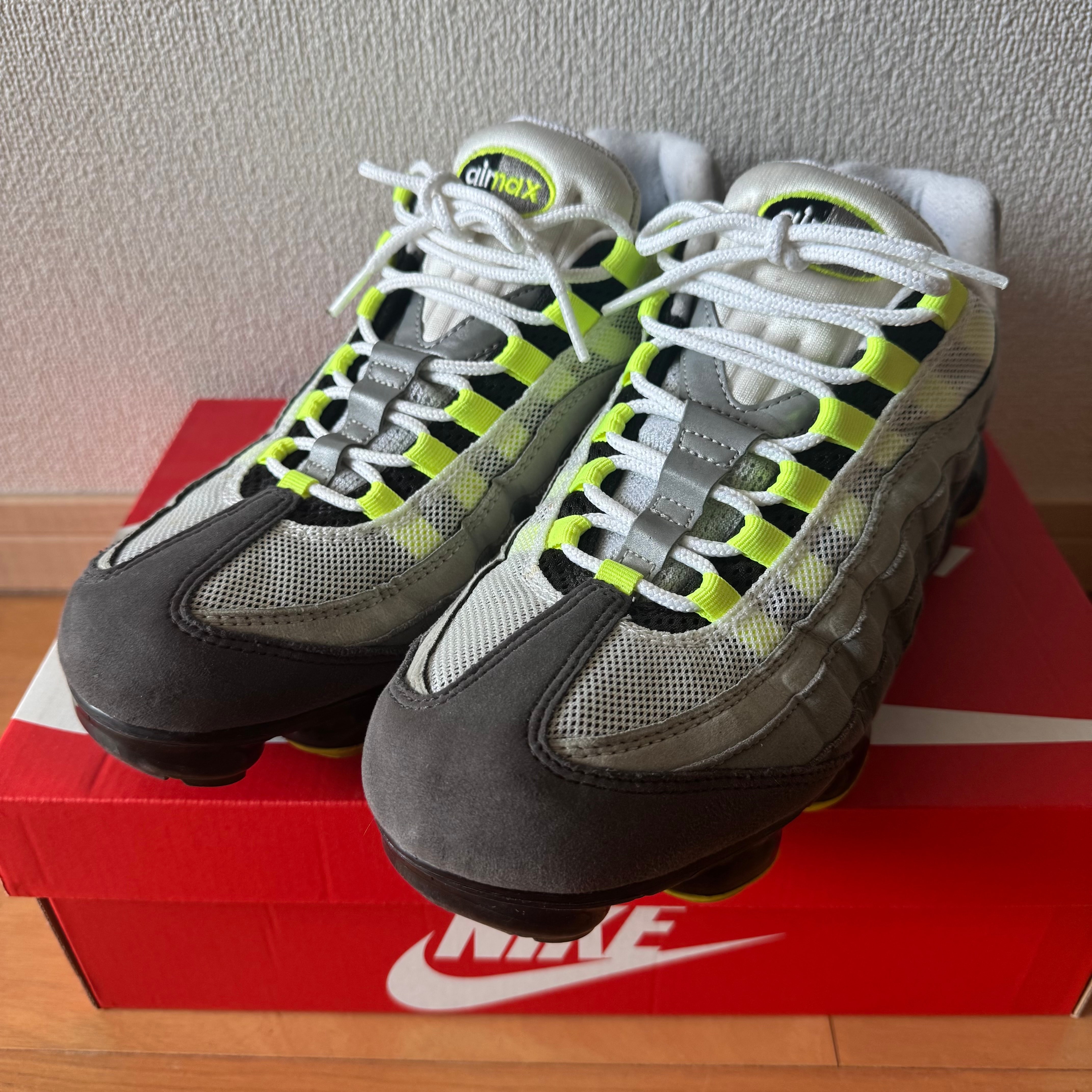 Nike Air Vapormax 95 "Neon"