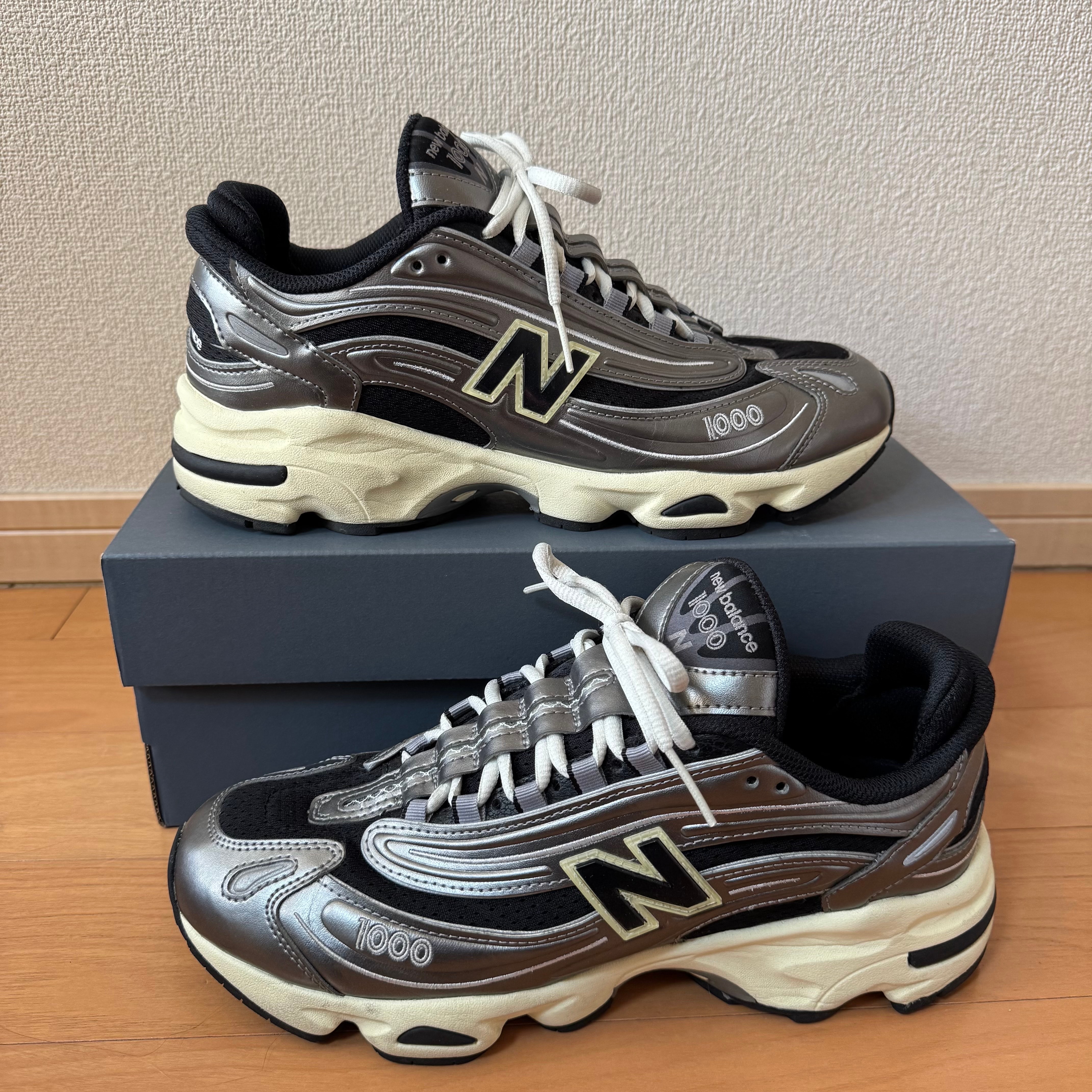 ニューバランス 1000 "シルバーメタリック"