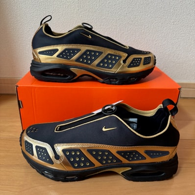 Nike Women's Air Max SNDR "Black and Metallic Gold"