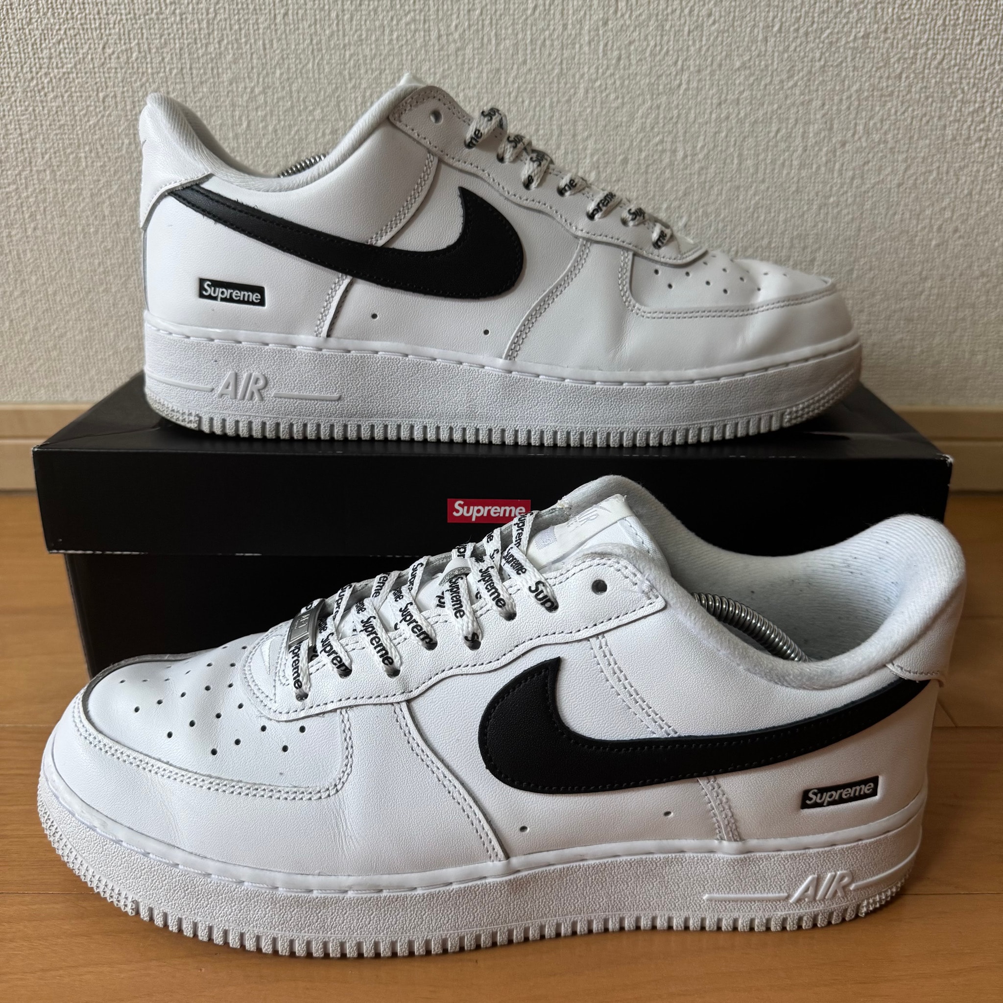 Supreme × Nike Air Force 1 Low "White/Black"