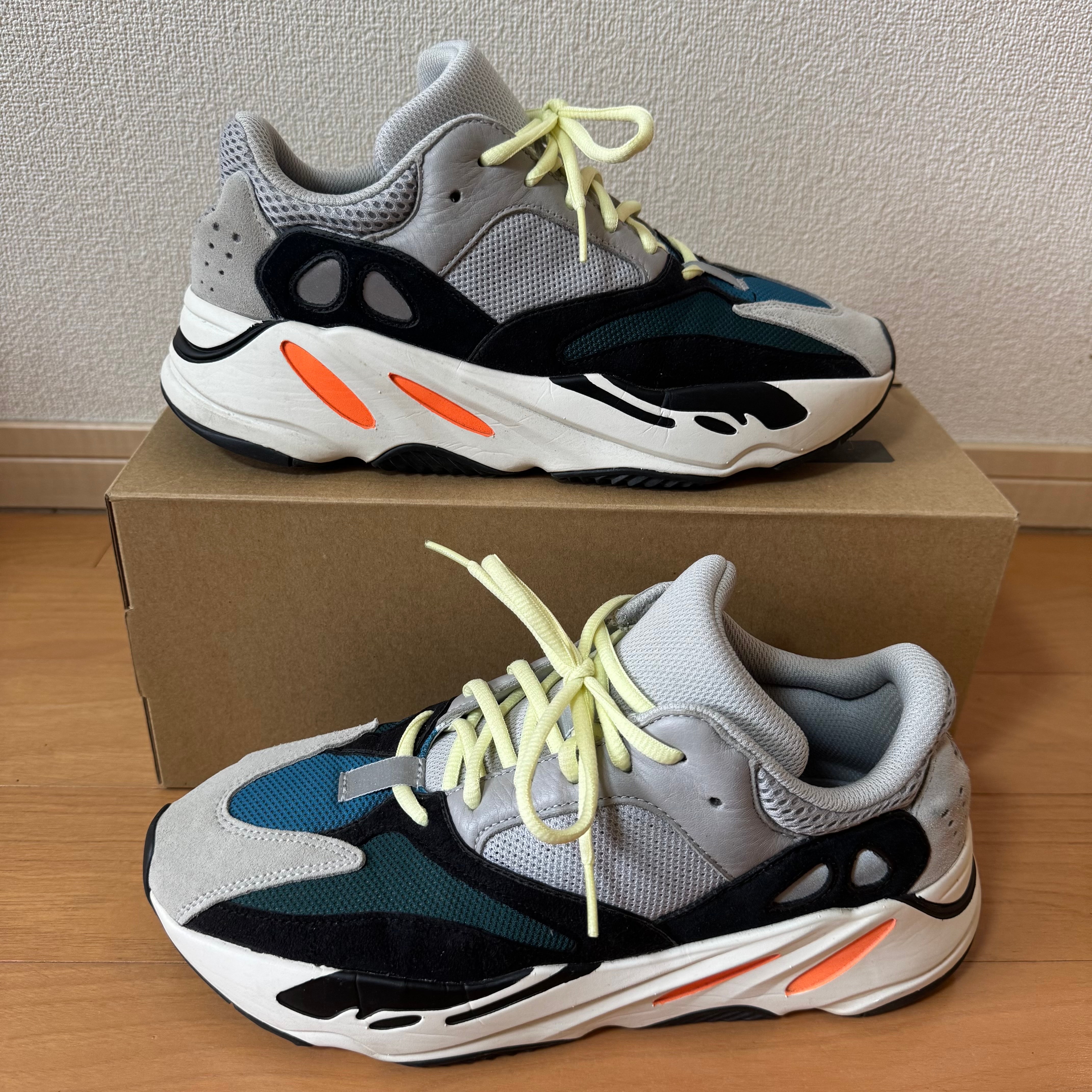 ぼぶ　国内正規品 アディダス イージーブースト 700 ウェーブランナー adidas YEEZY BOOST 700 “WAVE RUNNER”が国内6月4日に再販［B75571