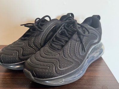 Nike AirI Max 720 "Triple Black"