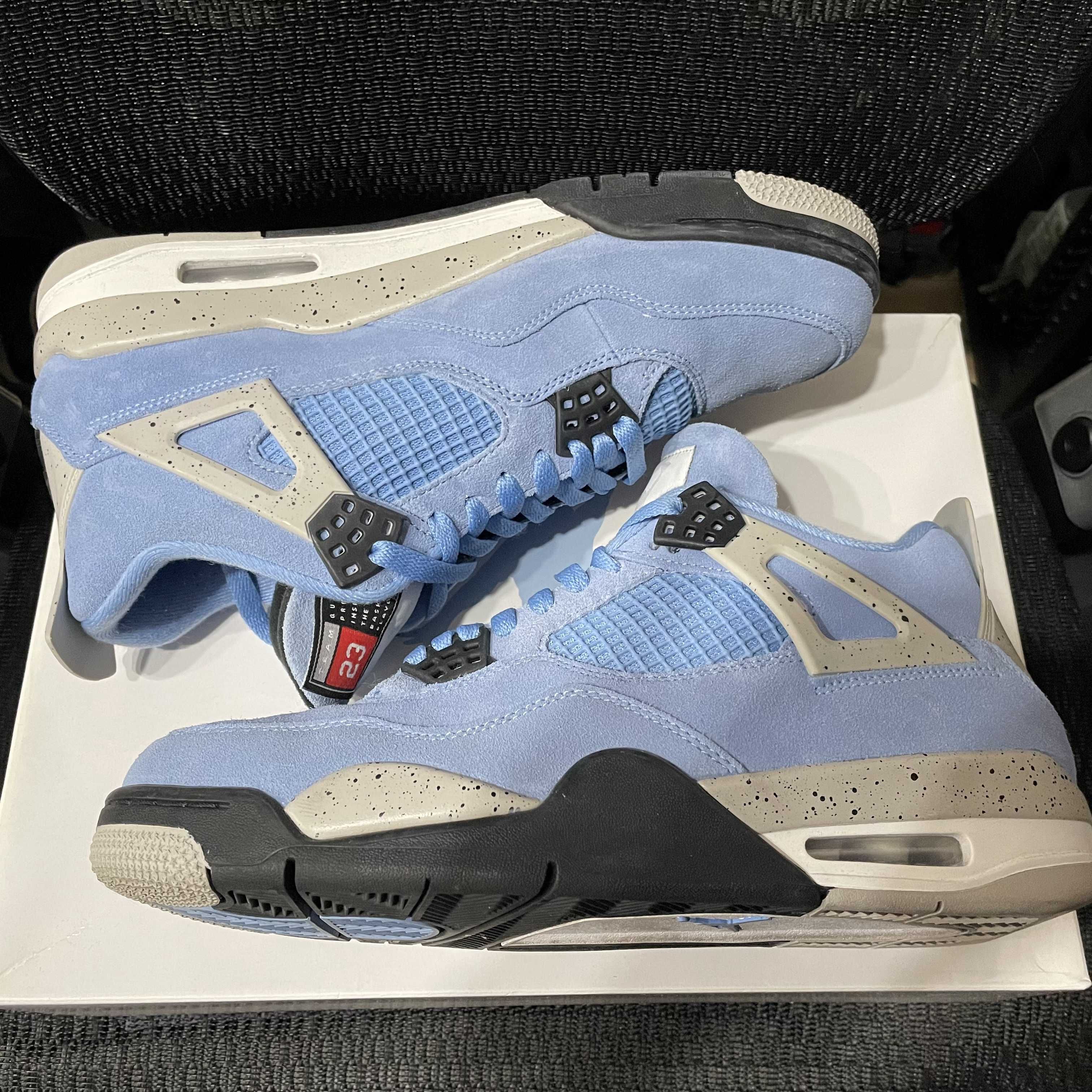Nike Air Jordan 4 "University Blue"